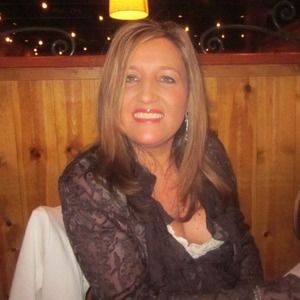 Meet your Posher, Leanne